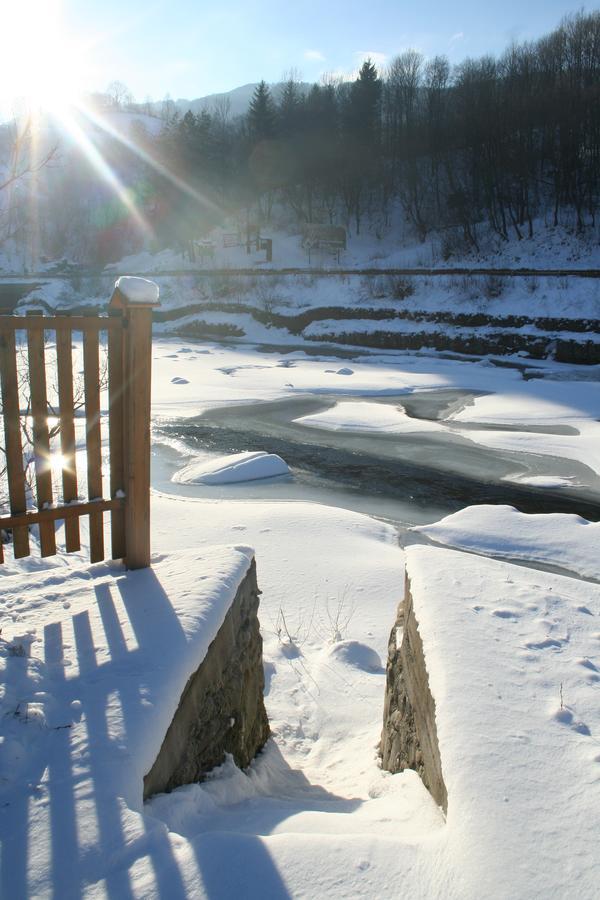 Vila Chalet Tysaborkut Kvasy Exteriér fotografie